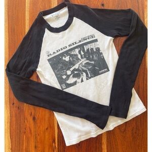 Brandy Melville Radio Silence Long Sleeve One Size